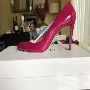 Casadei patent leather pump